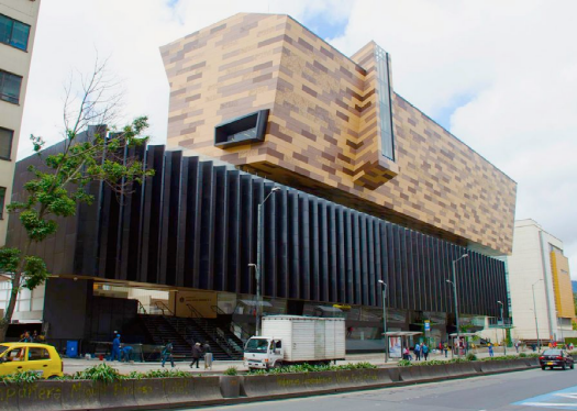 JAVERIANA EDIFICIO CIUDAD