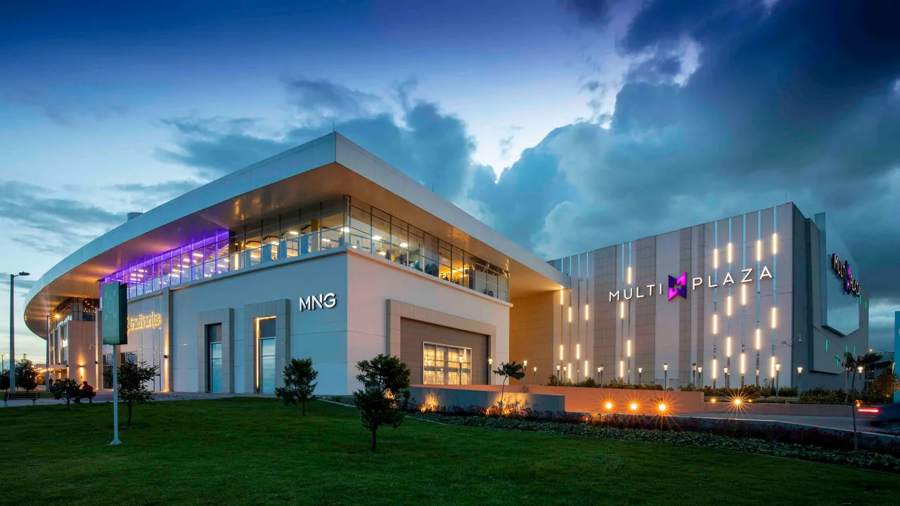 Multiplaza La Felicidad